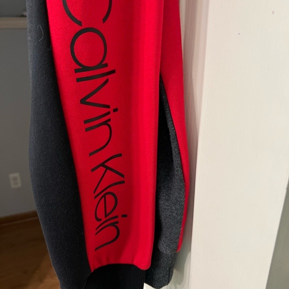 Pre Owned amazing condition mens large Calvin 1/4 zip​ - Picture 5 of 6